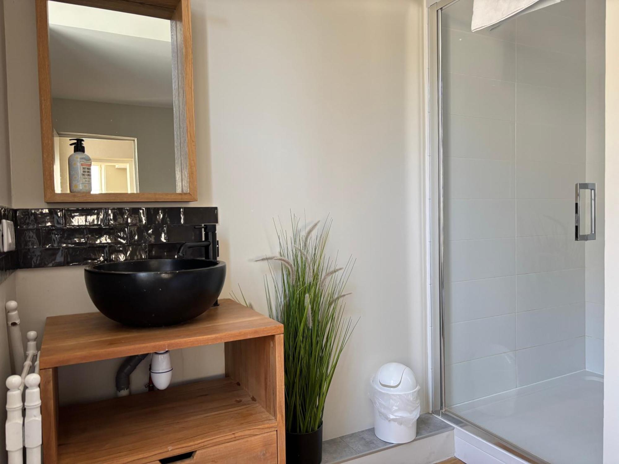 Bajocasse Apt Duplex Spacieux 3 Ch 2 Sdb Cosy Plein Centre Bayeux Decoration Elegante Proche Plages Du Debarquement Екстериор снимка