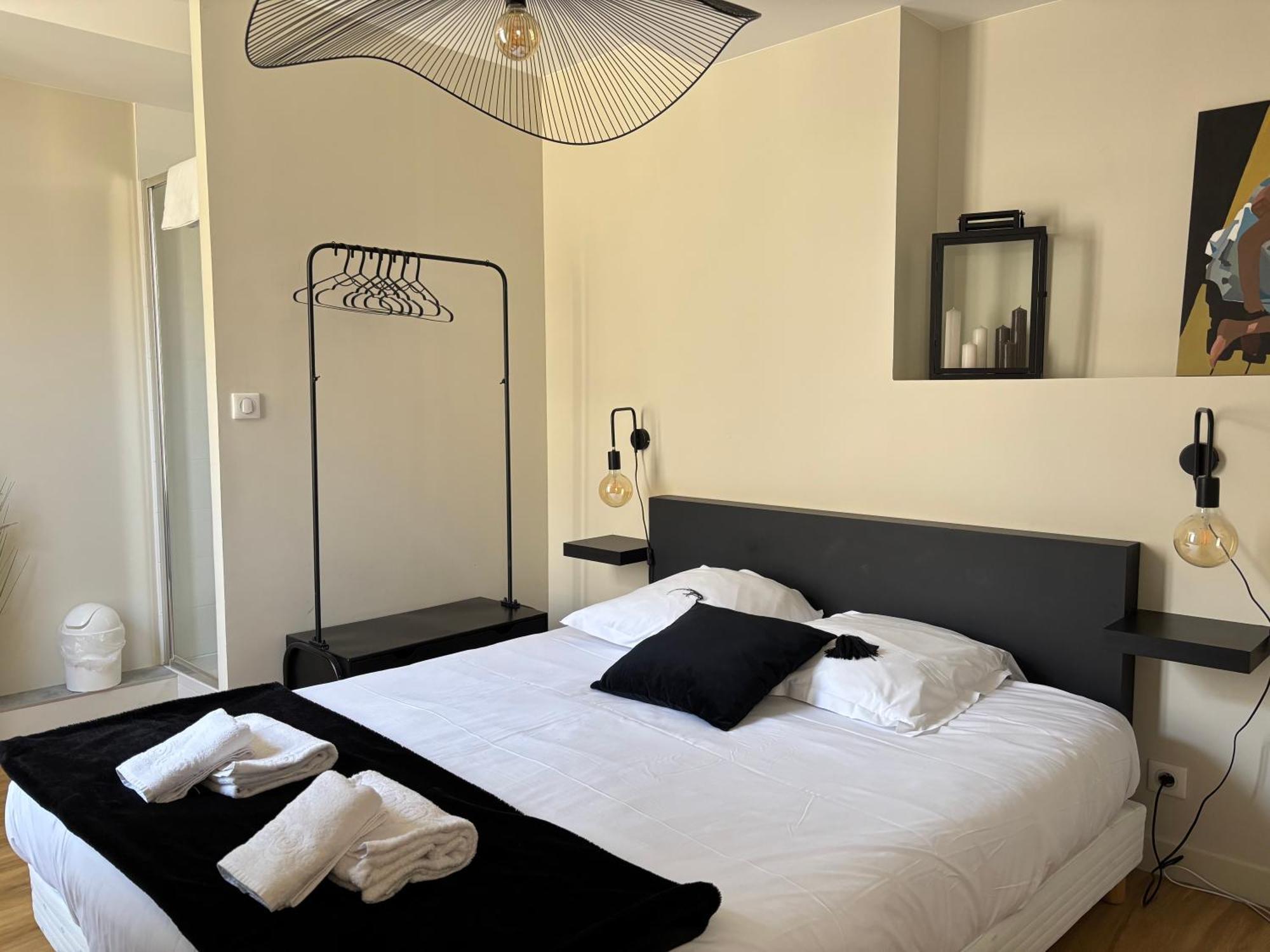 Bajocasse Apt Duplex Spacieux 3 Ch 2 Sdb Cosy Plein Centre Bayeux Decoration Elegante Proche Plages Du Debarquement Екстериор снимка
